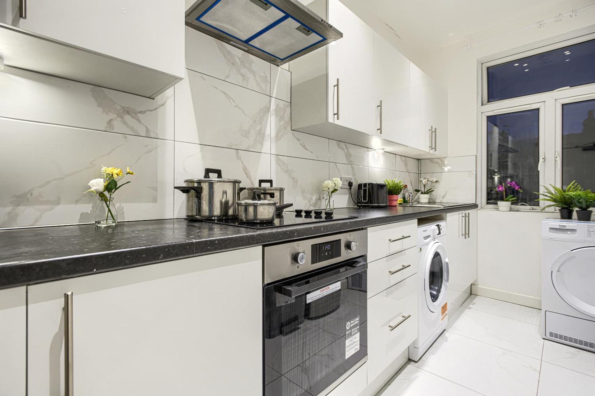 The Finsbury Deluxe Apartments London Exteriör bild