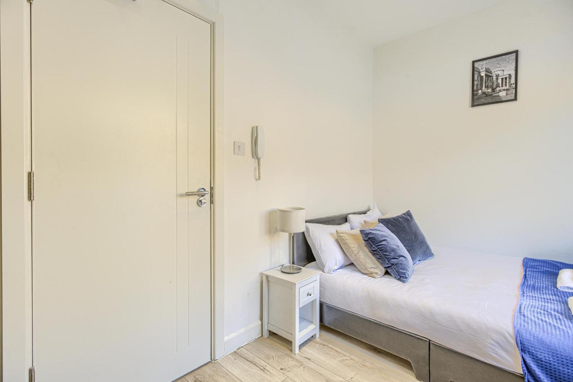 The Finsbury Deluxe Apartments London Rum bild